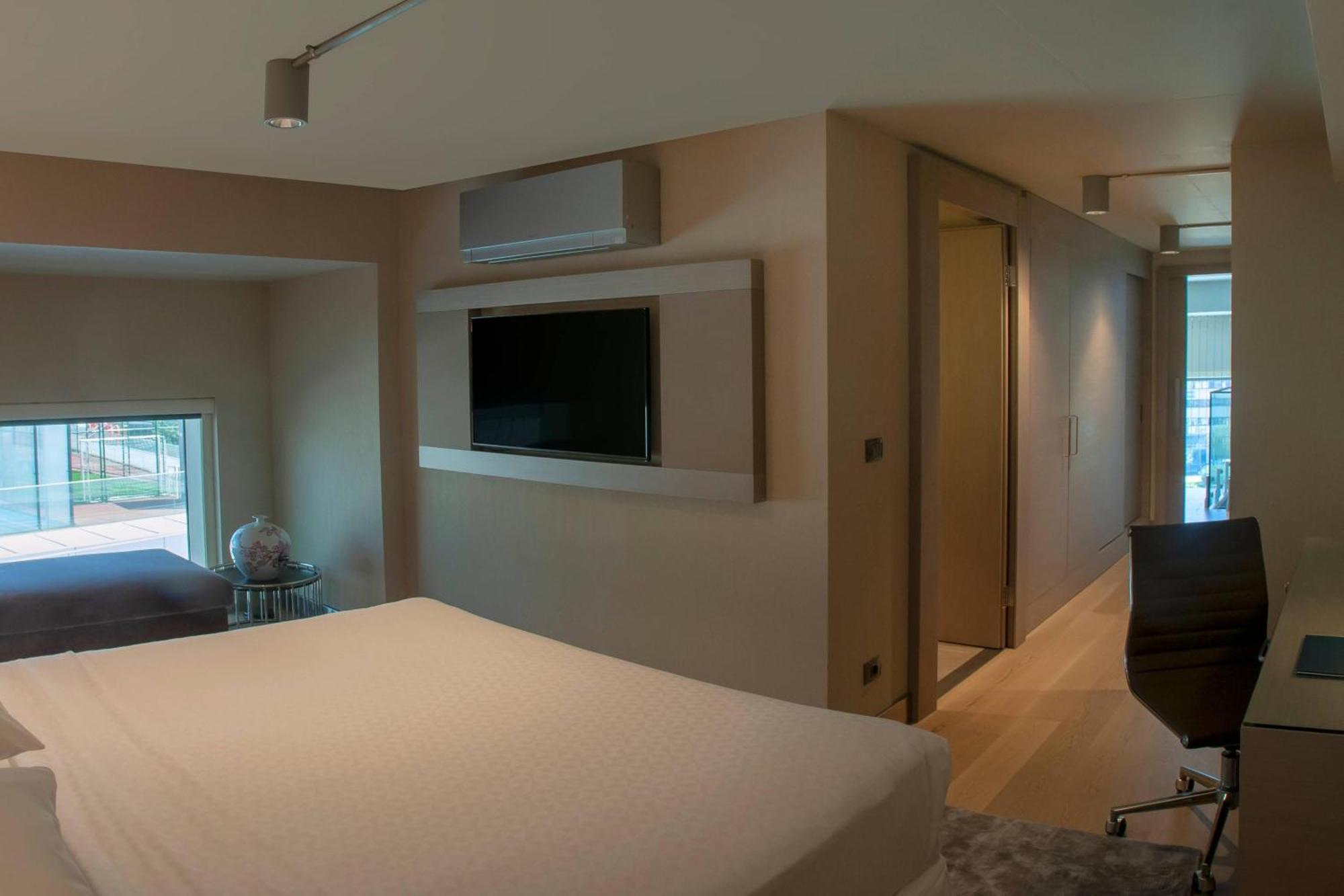 Four Points By Sheraton 4* İzmir